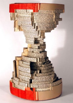 Книжное искусство от Brian Dettmer.